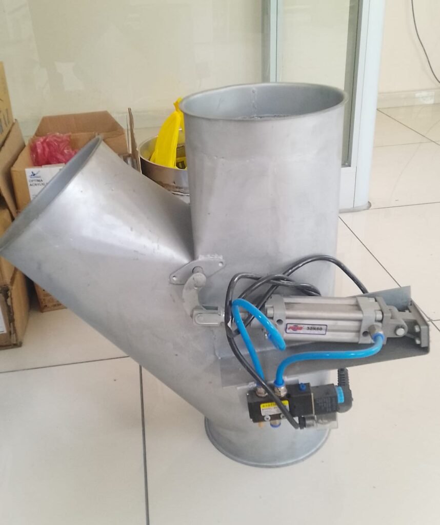 Mandallı contalı kelepçeli akış borusu – toz toplama ve silo bağlantı sistemleri için sızdırmaz boru